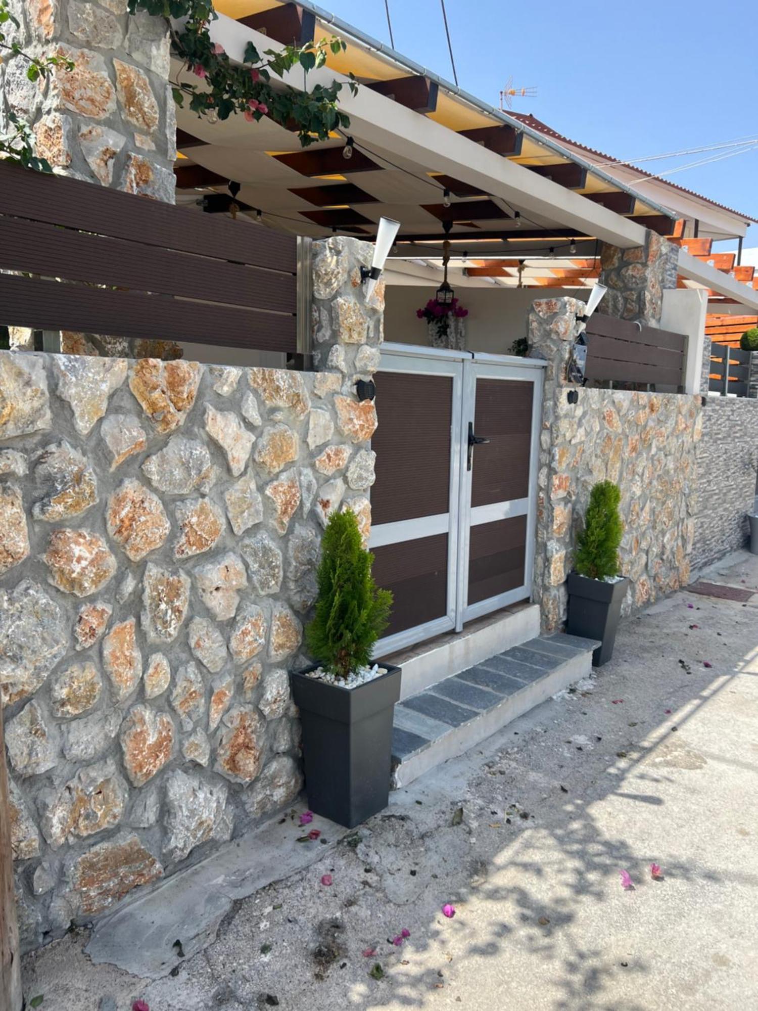 Apartamento Harmony Seaside House Ialisos Exterior foto